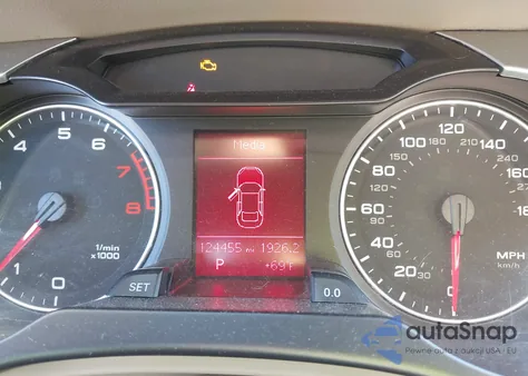 2010 Audi A4 2.0T Premium из США, поврежденный, VIN WAUBFAFL0AN037582